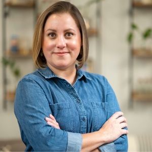 Hi there, I’m Nicole.